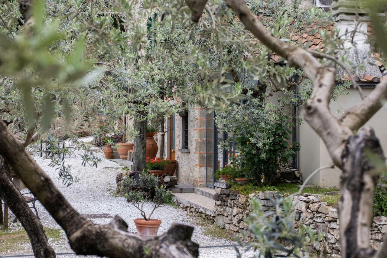 Agriturismo Il Calesse กัวร์ราตา ภายนอก รูปภาพ
